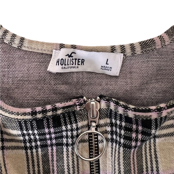 *SALE* Hollister Zip Front Plaid Cropped Tank Top - Picture 2 of 3